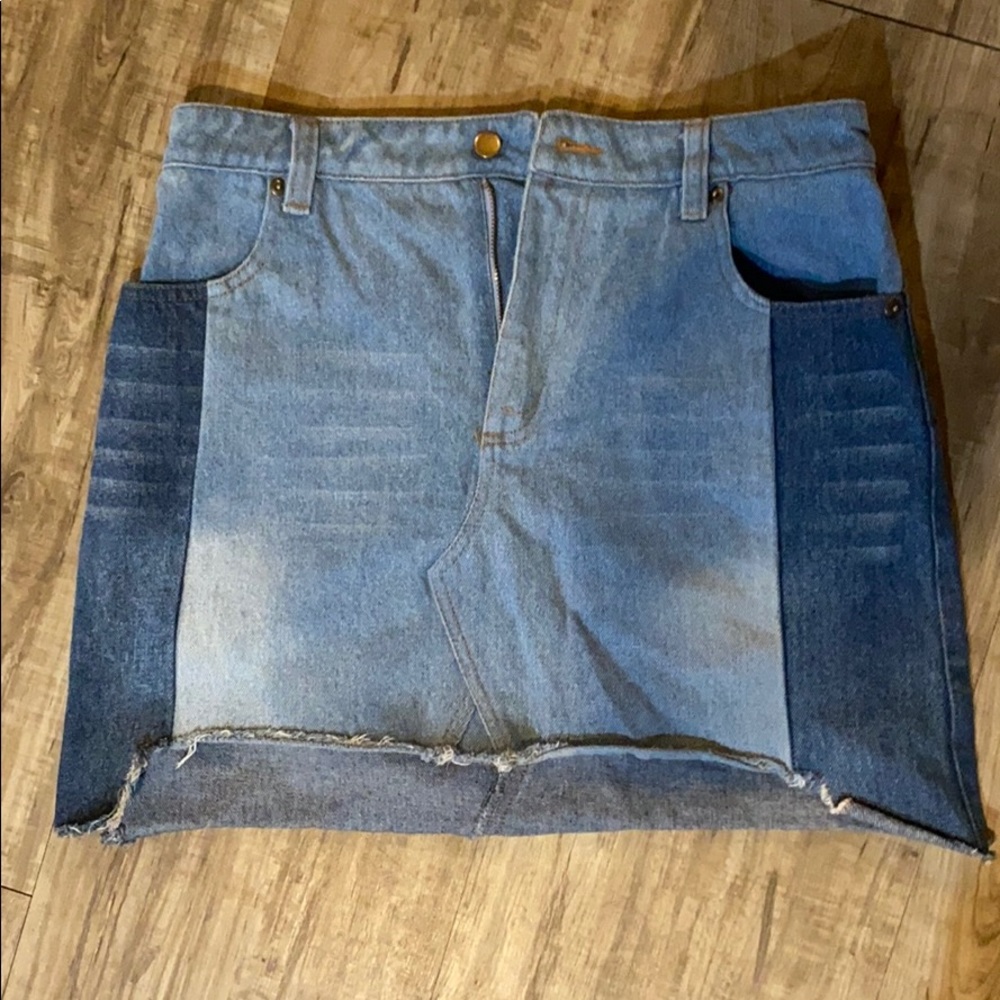 Two tone denim skirt